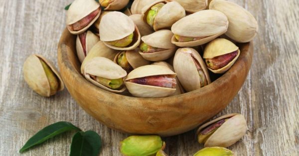 10 benefits of pistachios supported by science
