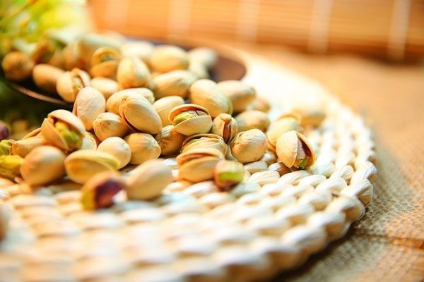 Benefits of pistachios - What are the effects of nutrients on our ...